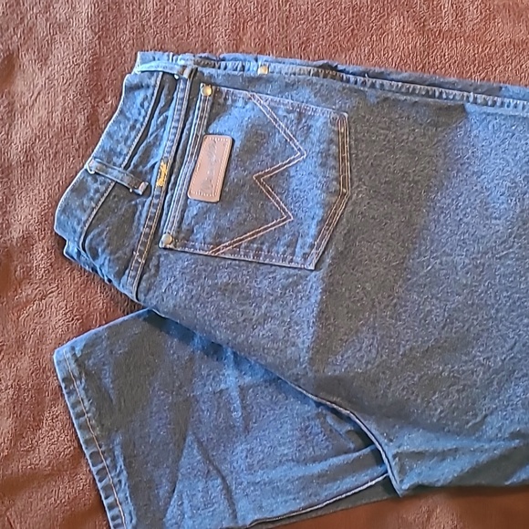 Wrangler Other - NWOT Wrangler jeans